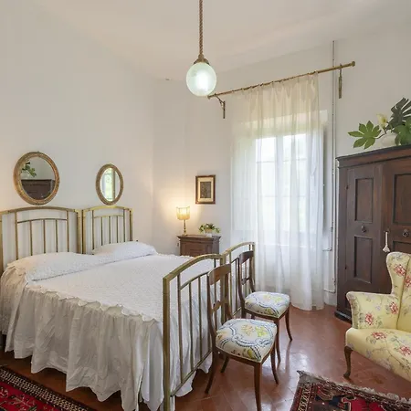 Dufour Berte Villa *